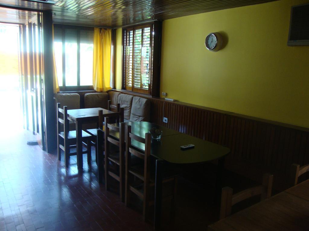 El Intercultural Hostel La Plata Esterno foto